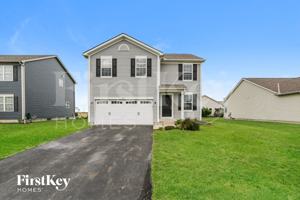 featured image of 194 Silver Maple Rd