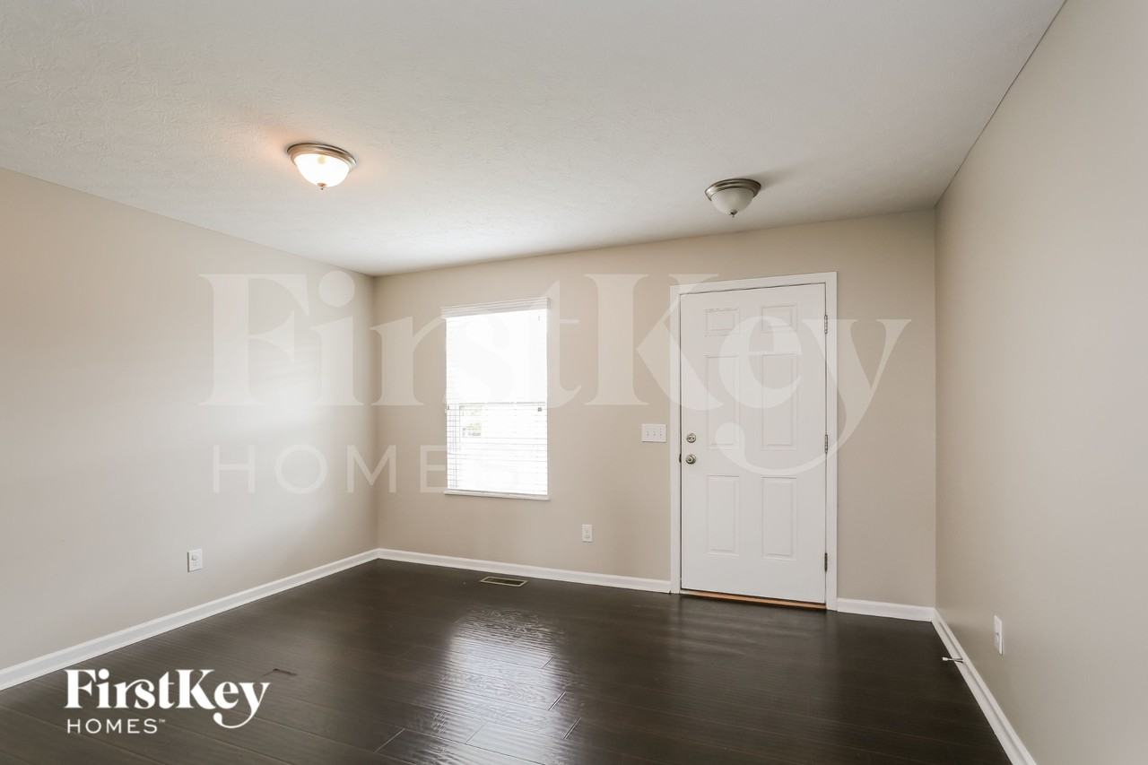 194 Silver Maple Rd - Photo 7 of 15