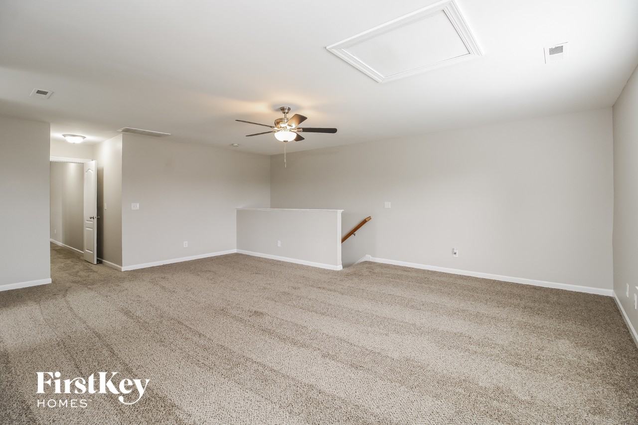 8175 Mcclanahan Dr - Photo 7 of 14