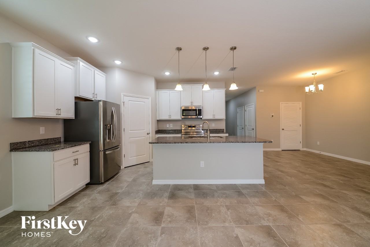 6518 Devesta Loop - Photo 4 of 15