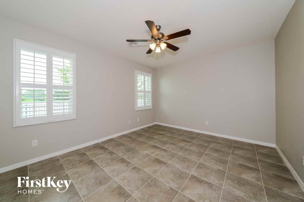 6518 Devesta Loop - Photo 6 of 15