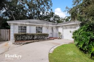 featured image of 2210 Boxwood Way