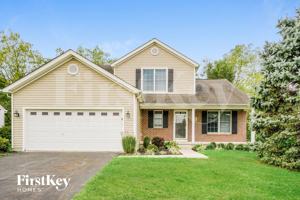 featured image of 7821 Edgewater Ct