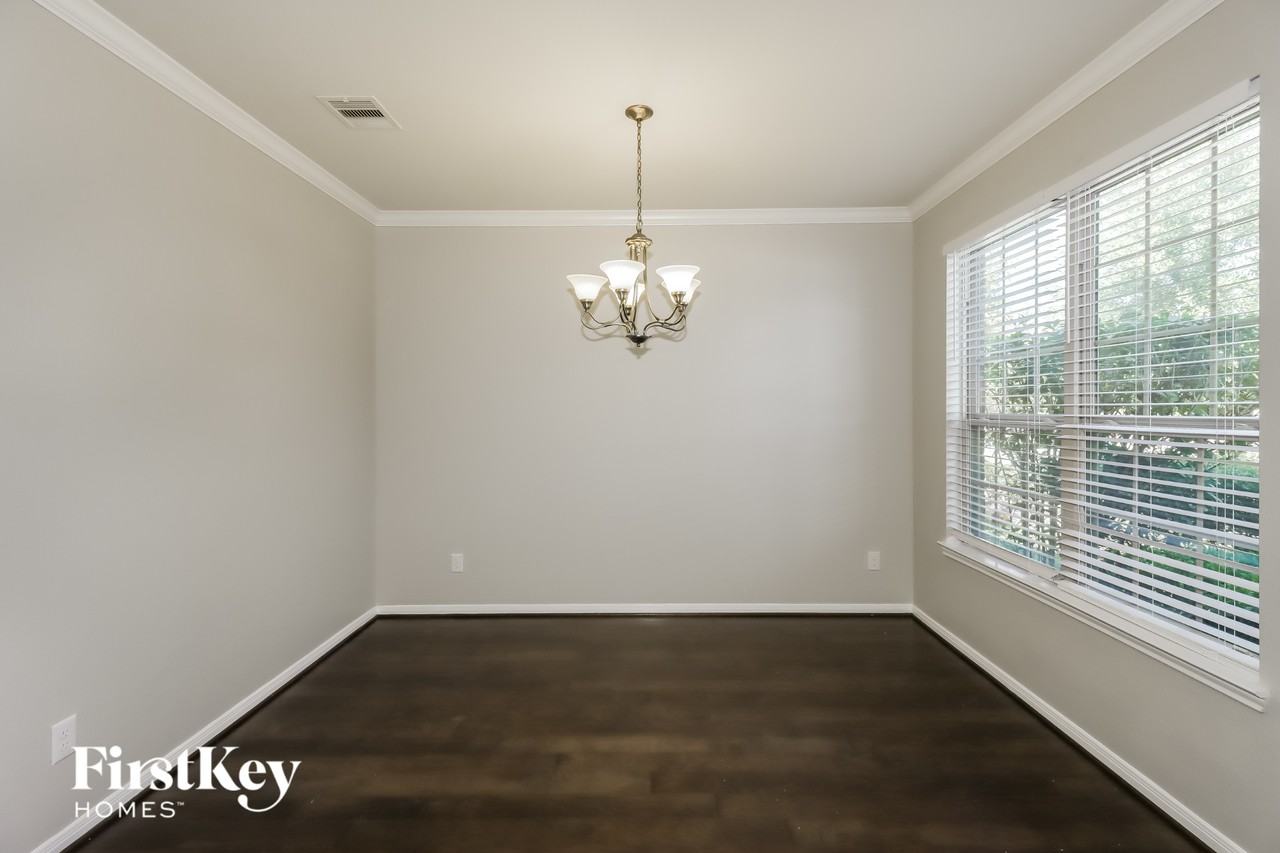 4914 Ginger Bluff Trl - Photo 5 of 15