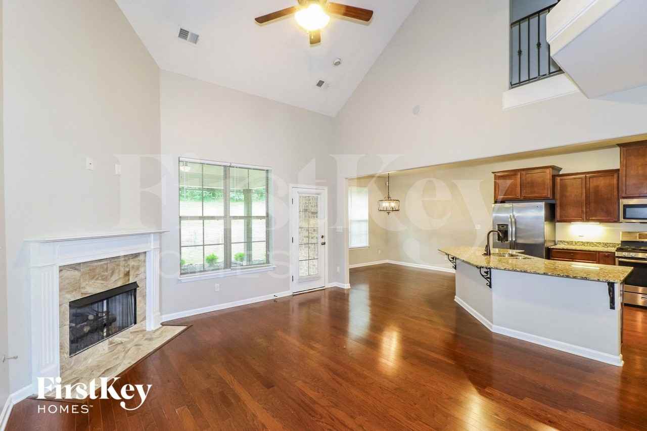 25 Garden Springs Dr - Photo 4 of 15