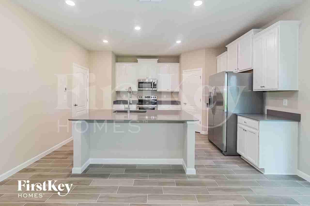 10142 Roman Ln - Photo 6 of 15