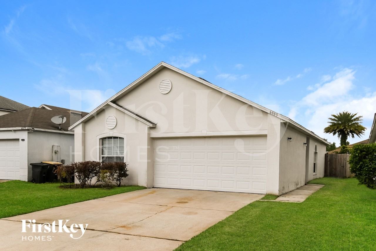 6883 Playpark Trl W - Photo 2 of 16