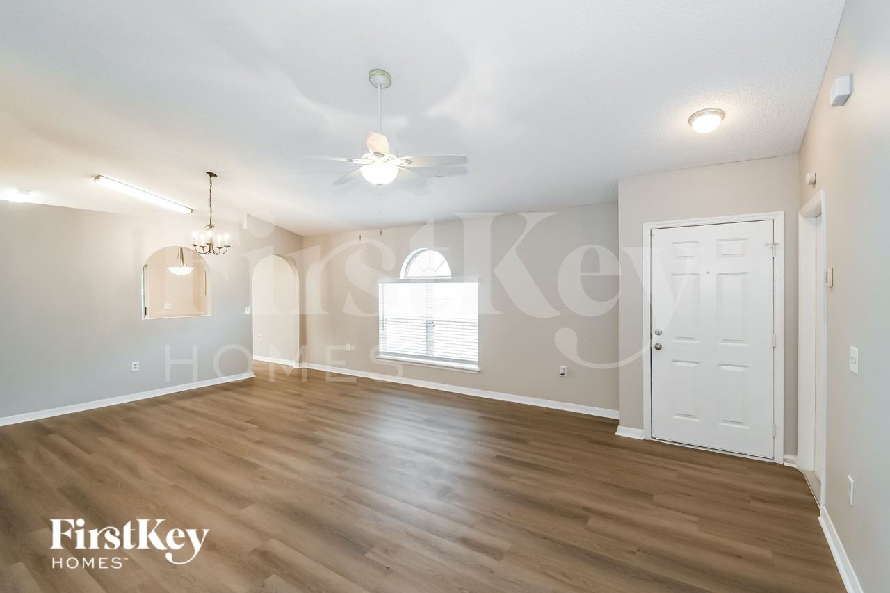 6883 Playpark Trl W - Photo 4 of 16