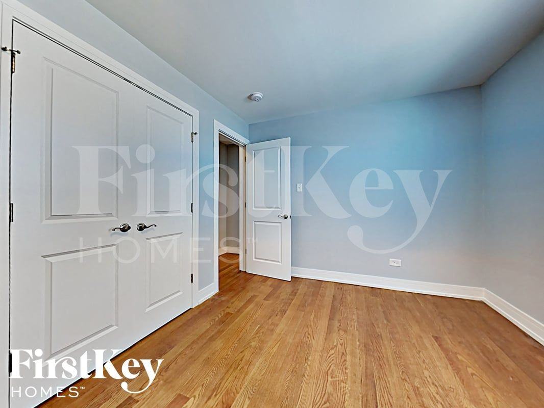 5434 Georgetown Dr - Photo 6 of 18