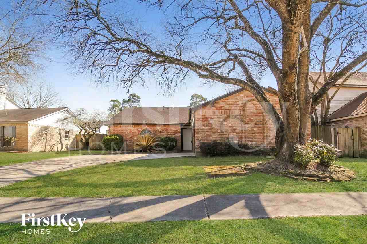 5330 Quail Tree Ln - Photo 2 of 15