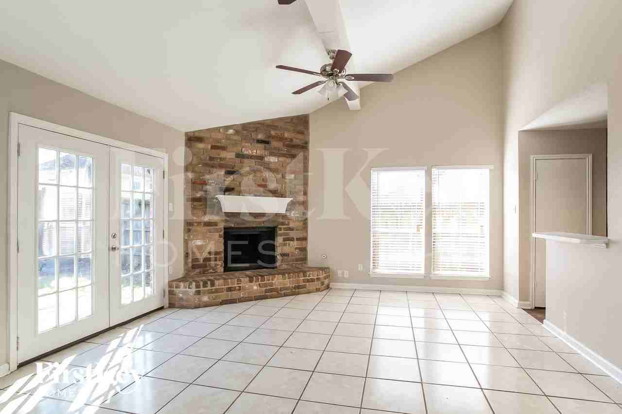 5330 Quail Tree Ln - Photo 3 of 15