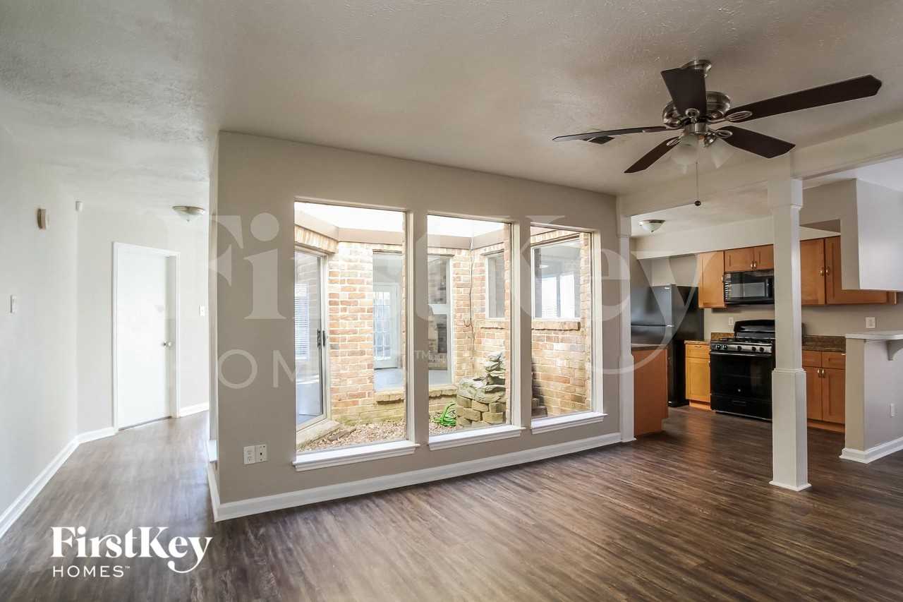5330 Quail Tree Ln - Photo 5 of 15
