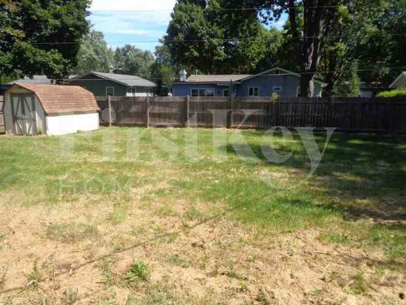 501 Harmony Dr - Photo 6 of 29