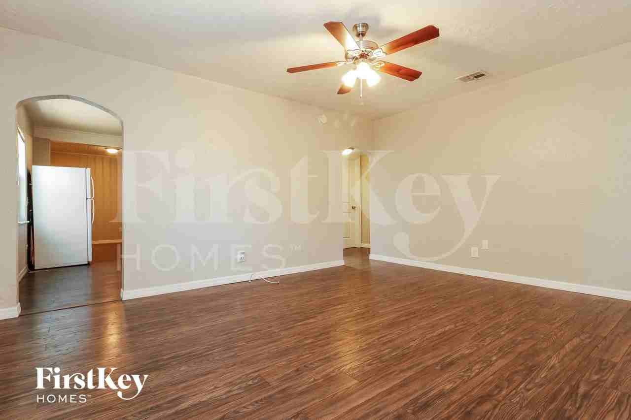 4134 3rd Ave S - Photo 3 of 15