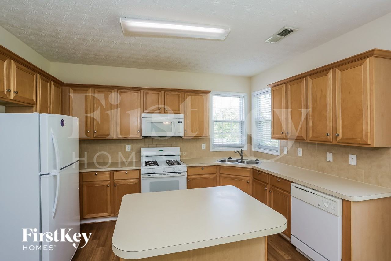 3526 Butler Springs Trce Nw - Photo 7 of 18