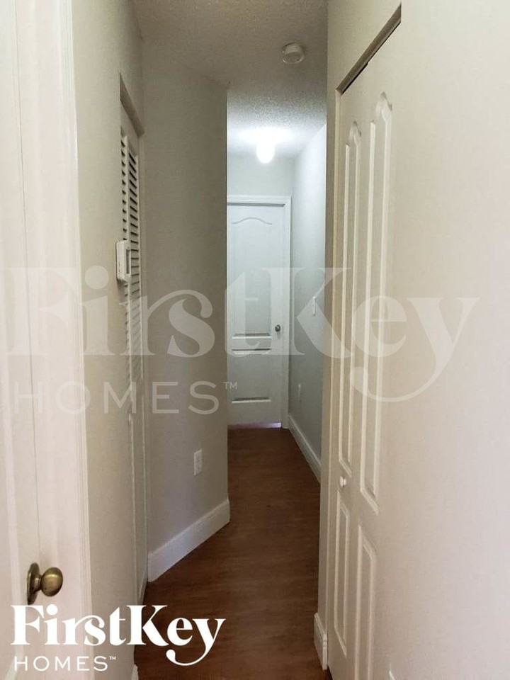 17655 Sw 146th Ct - Photo 6 of 18