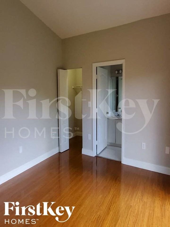 17655 Sw 146th Ct - Photo 7 of 18