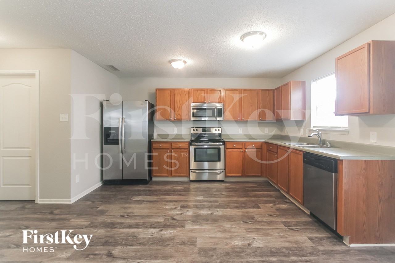 12960 E 131st St - Photo 5 of 16