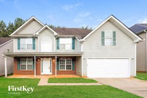 featured image of 1119 Oak Hollow Ct