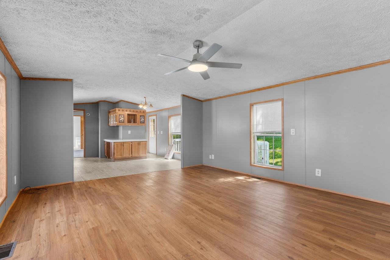 295 23rd St Nw #109 - Photo 7 of 24
