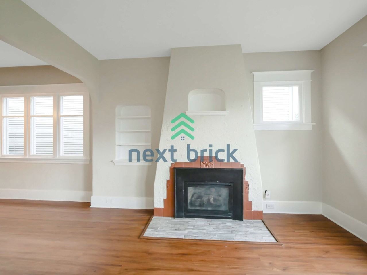 3615 Colby Ave - Photo 4 of 17