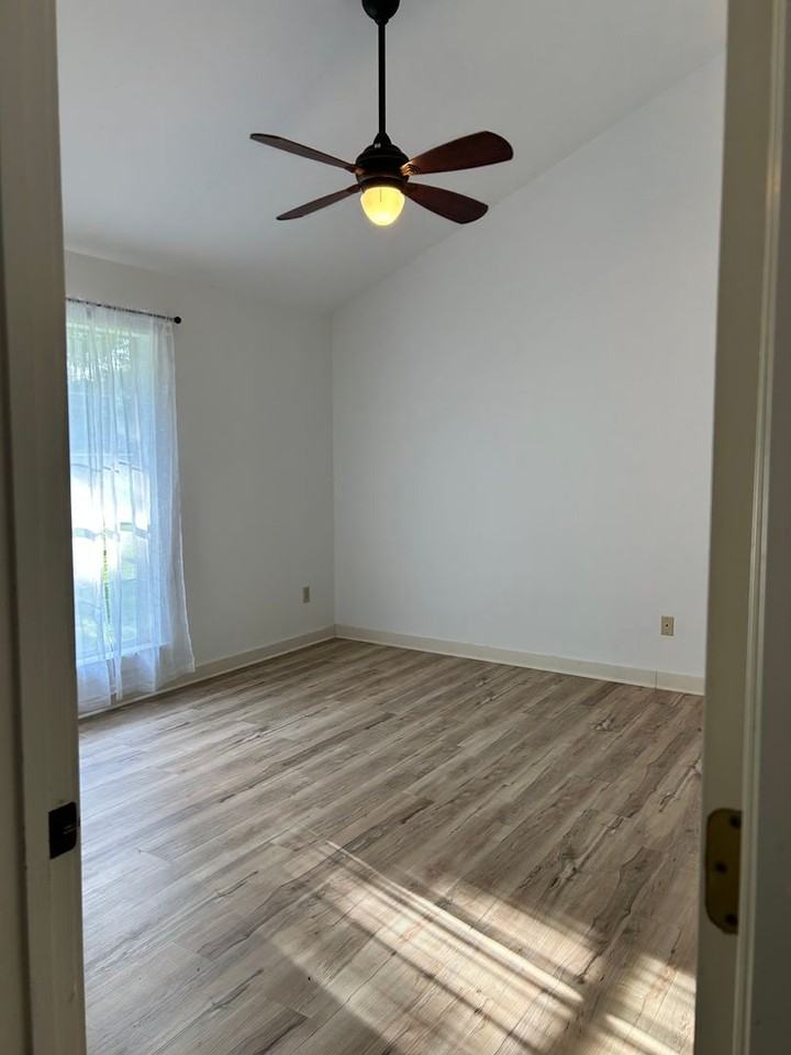 388 Laguna Vis - Photo 7 of 10