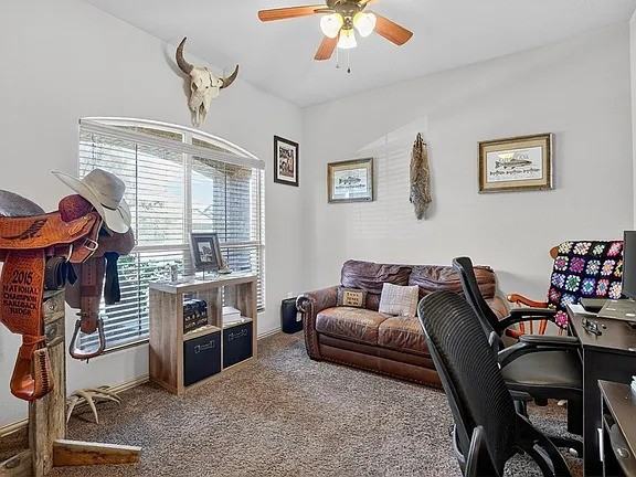 1606 San Francisco Ave - Photo 6 of 44