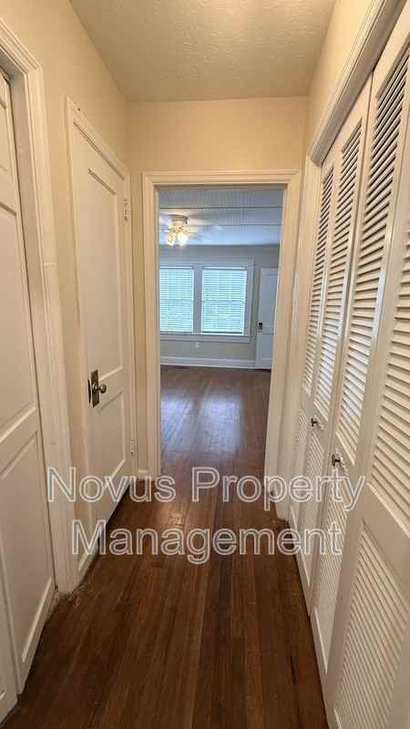 142 Oak Ave - Photo 7 of 21
