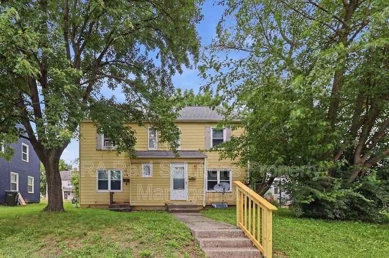 2920 Ruhl Ave - Photo 7 of 26