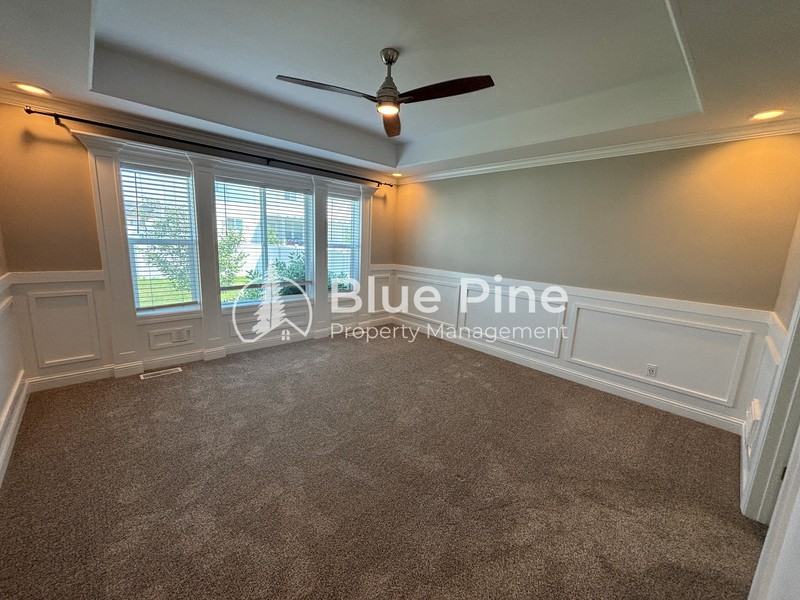 5506 Eaglewood Dr - Photo 7 of 35