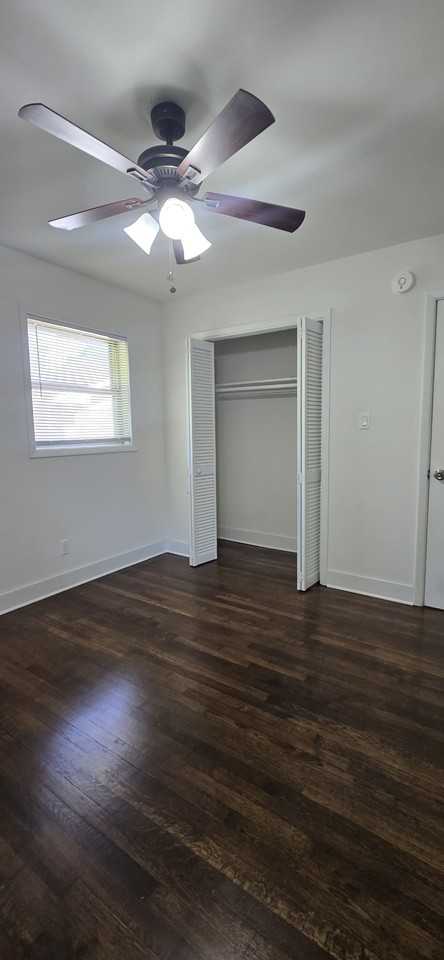 1437 Vesta Ave #2 - Photo 6 of 19