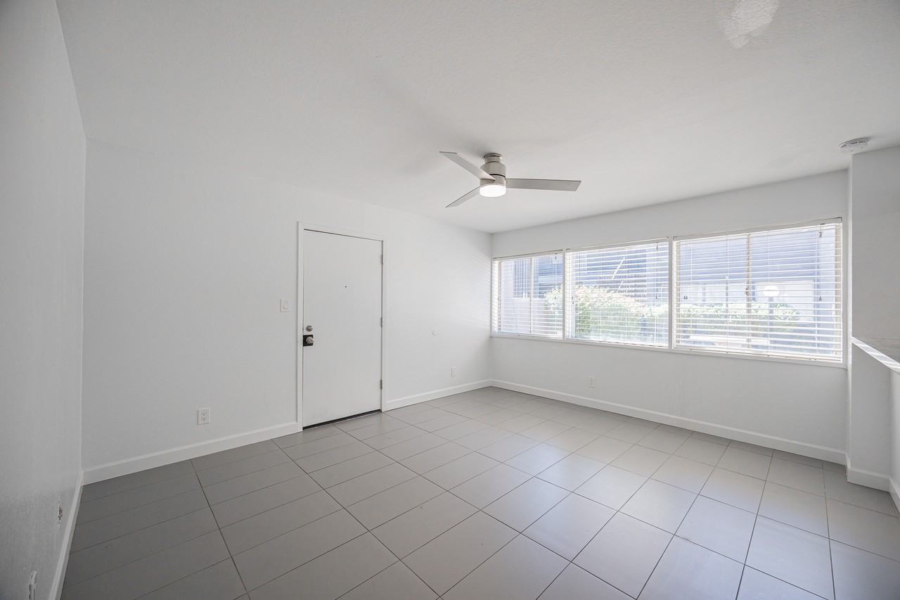 1808 N 32nd St #104 - Photo 6 of 23