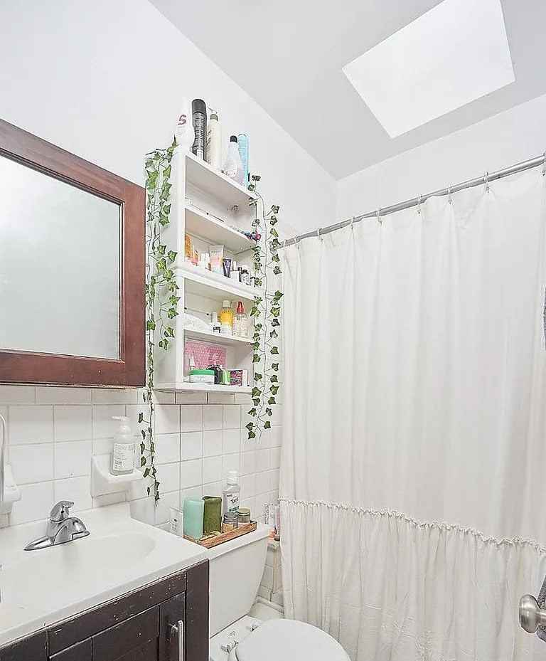 120 Macdougal St - Photo 2 of 5