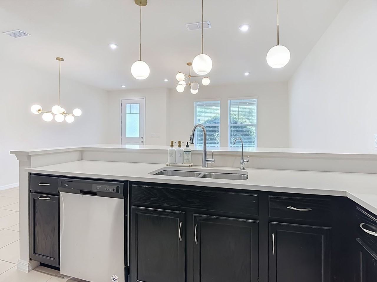 2437 Varenna Loop - Photo 7 of 29