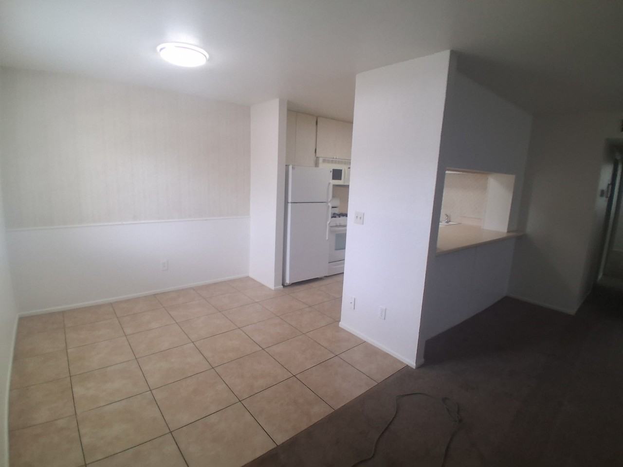 836 S Langley Ave #102 - Photo 4 of 15