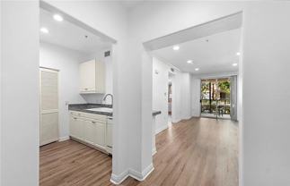 3131 Watermarke Pl - Photo 1 of 1