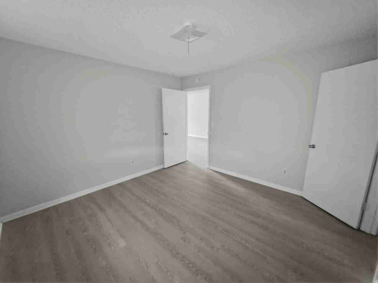 386 Lime St #A - Photo 7 of 10