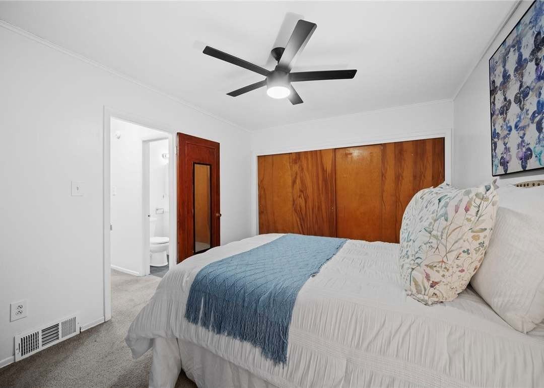 129 Baywood Ave #3B3 - Photo 7 of 12