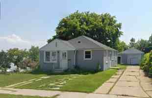 featured image of 627 Fairview Ave