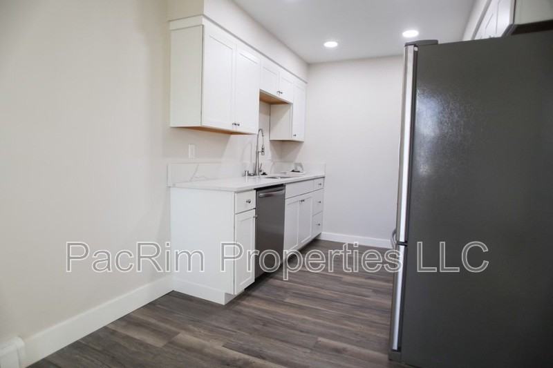 3350 Boniface Pkwy - Photo 7 of 11