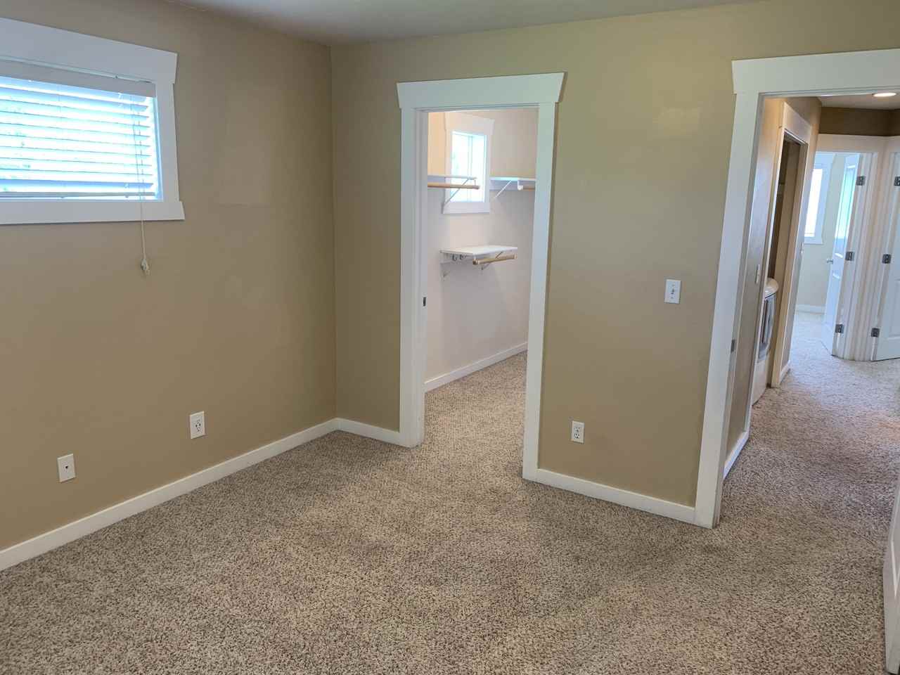 1826 Bluestone Dr - Photo 3 of 25