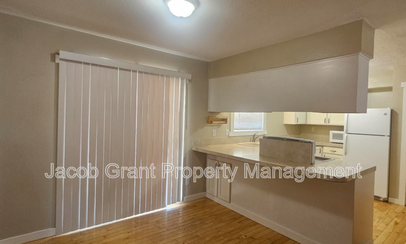 510 Bob O Link Dr - Photo 5 of 13