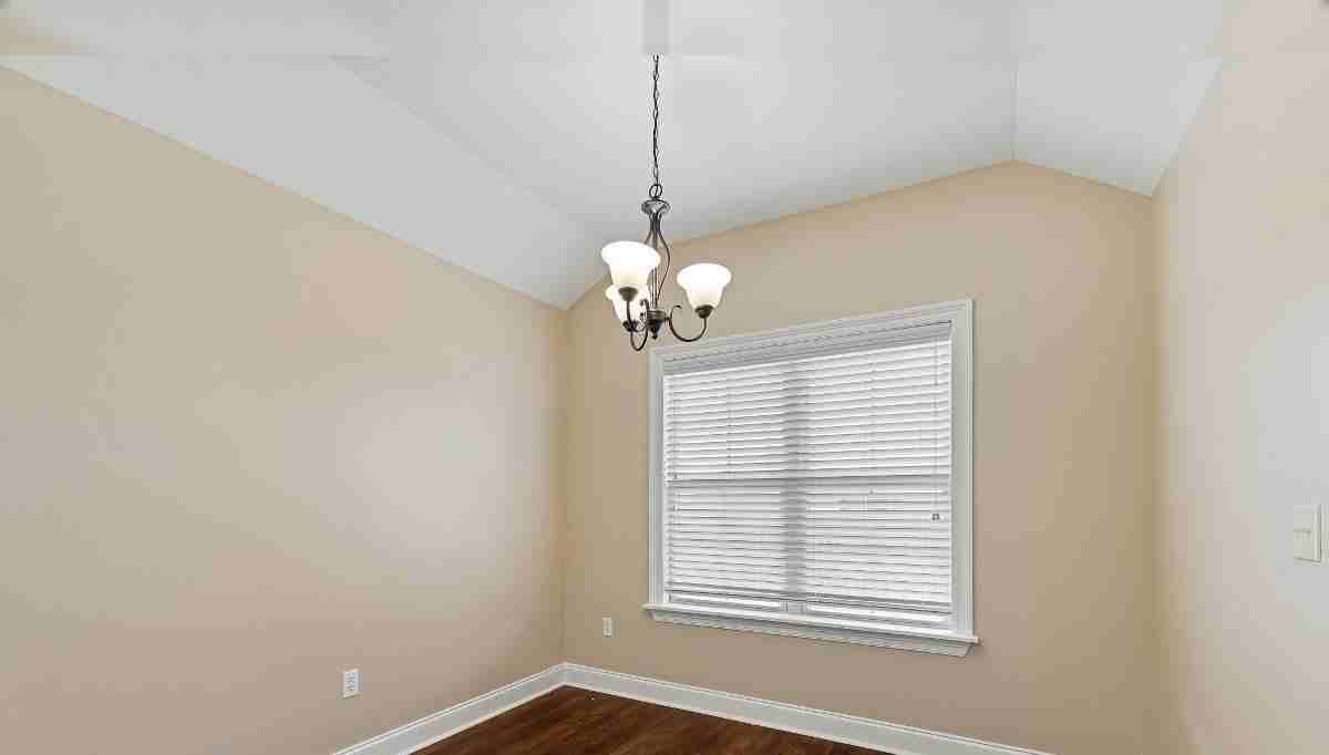 9 Wildflower Blvd - Photo 6 of 15