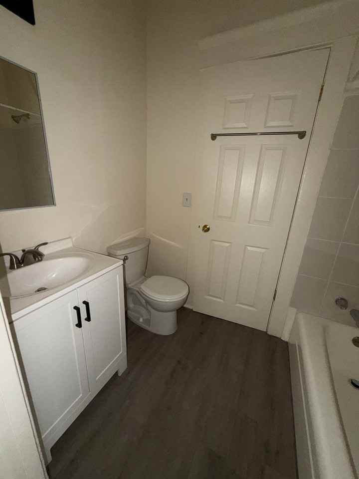 1206 E Mckinley St - Photo 5 of 6