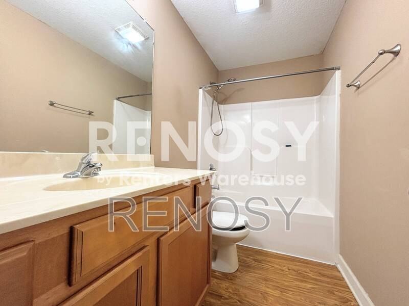8228 Dakota Dr - Photo 4 of 26