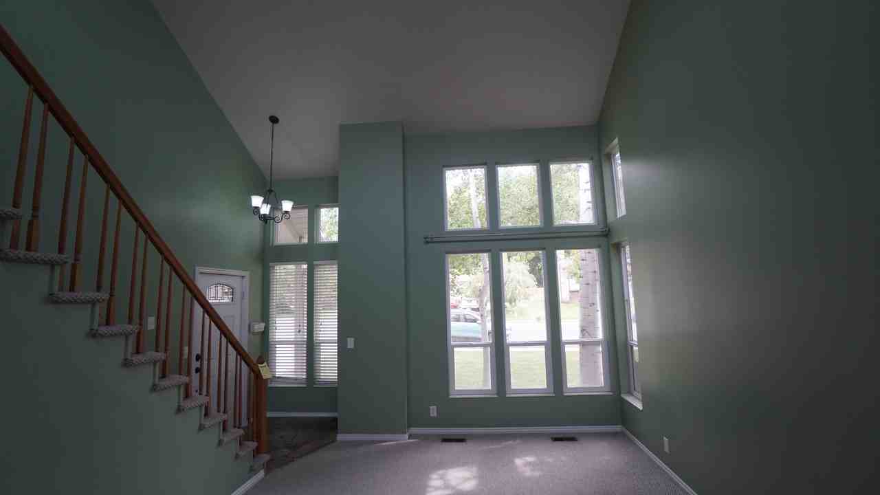 1219 Ash Dr - Photo 4 of 40
