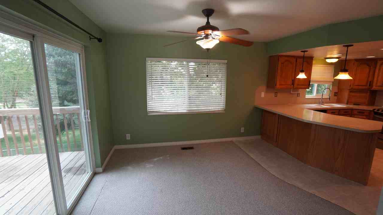 1219 Ash Dr - Photo 7 of 40