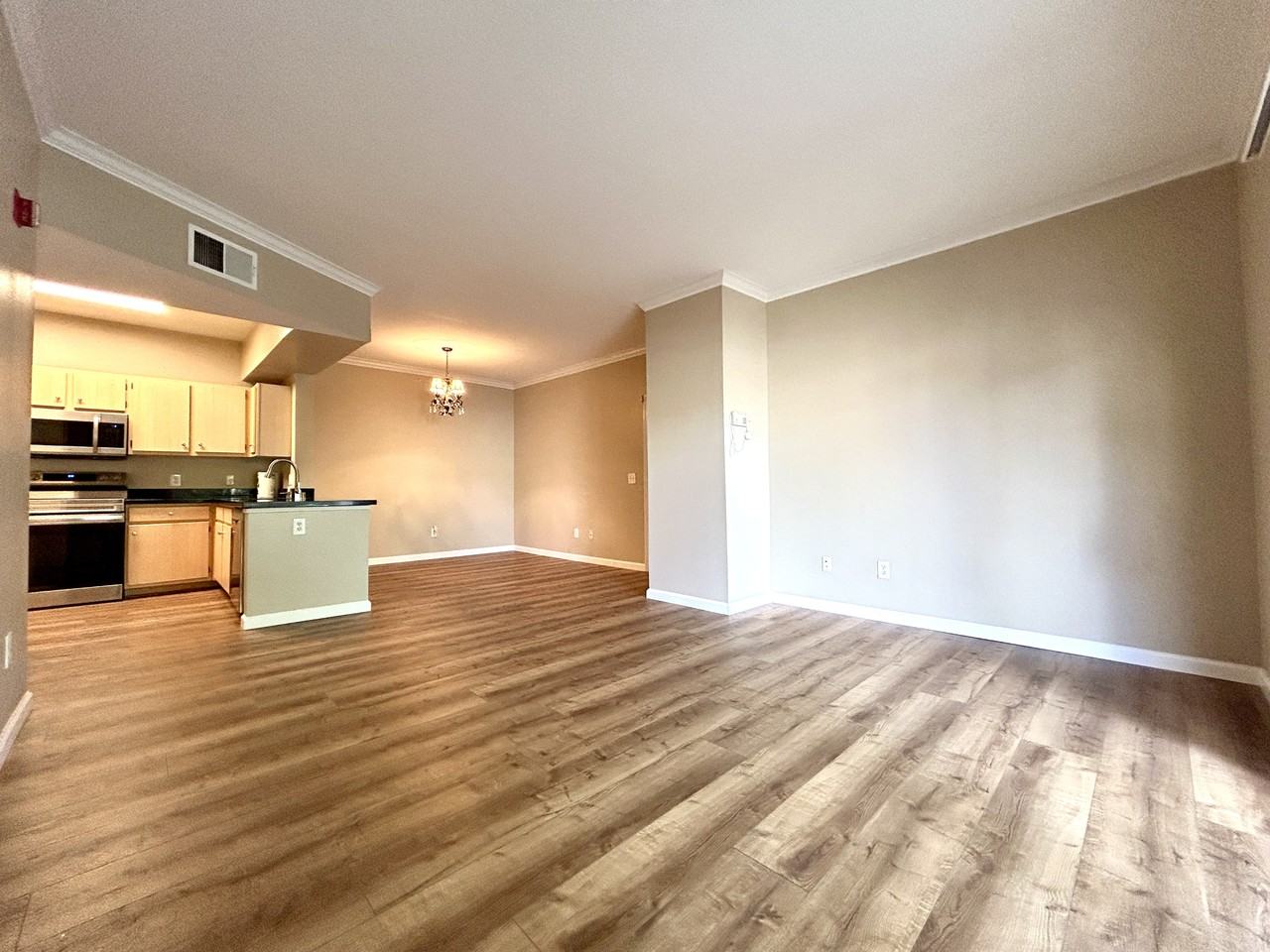 701 Gibson Dr #1721 - Photo 3 of 31