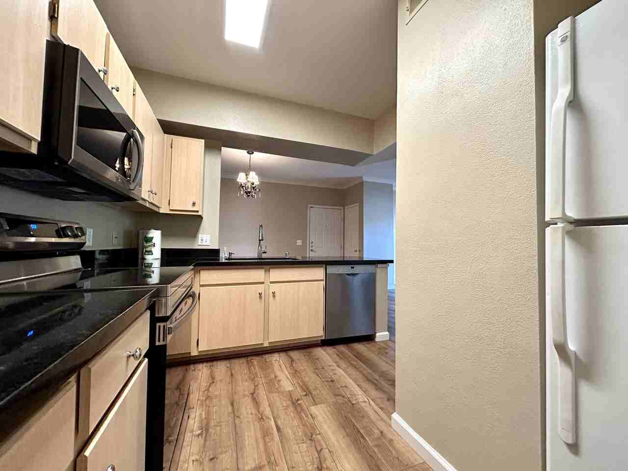 701 Gibson Dr #1721 - Photo 6 of 31