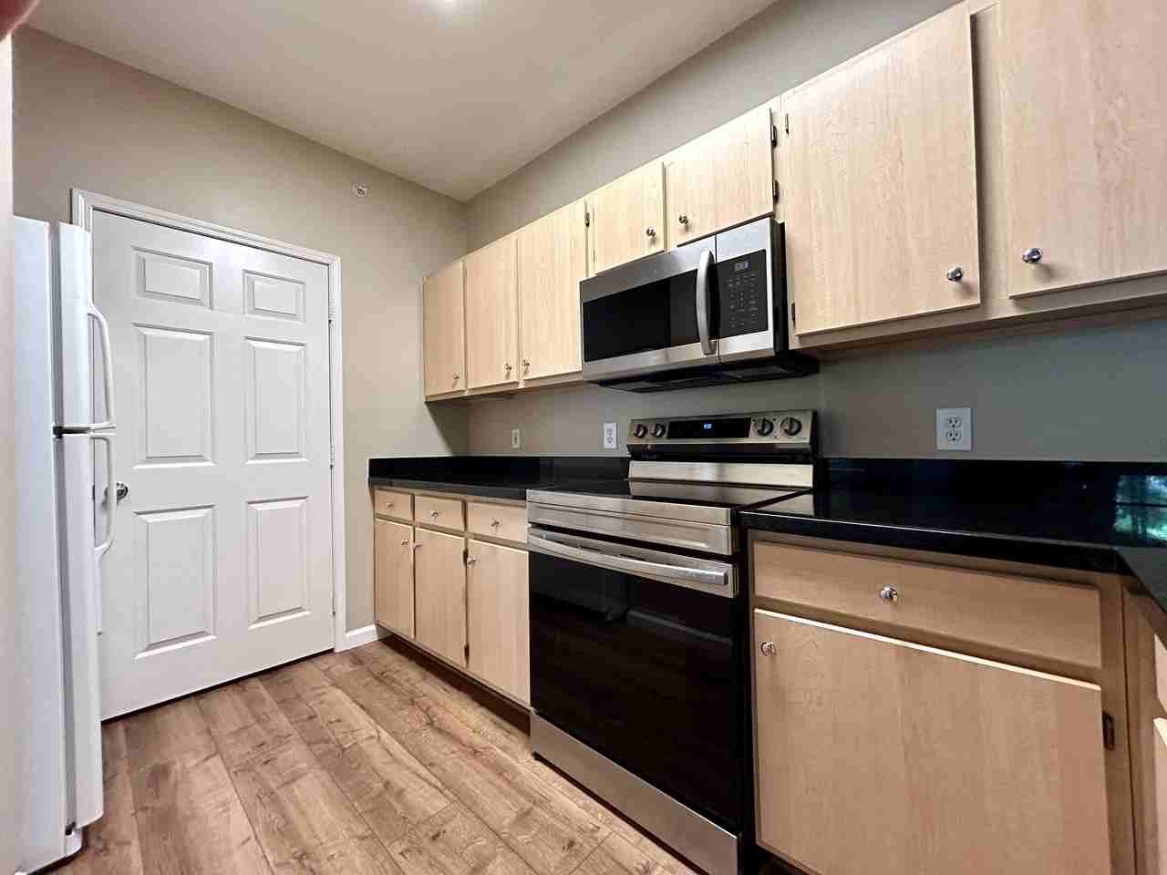 701 Gibson Dr #1721 - Photo 7 of 31